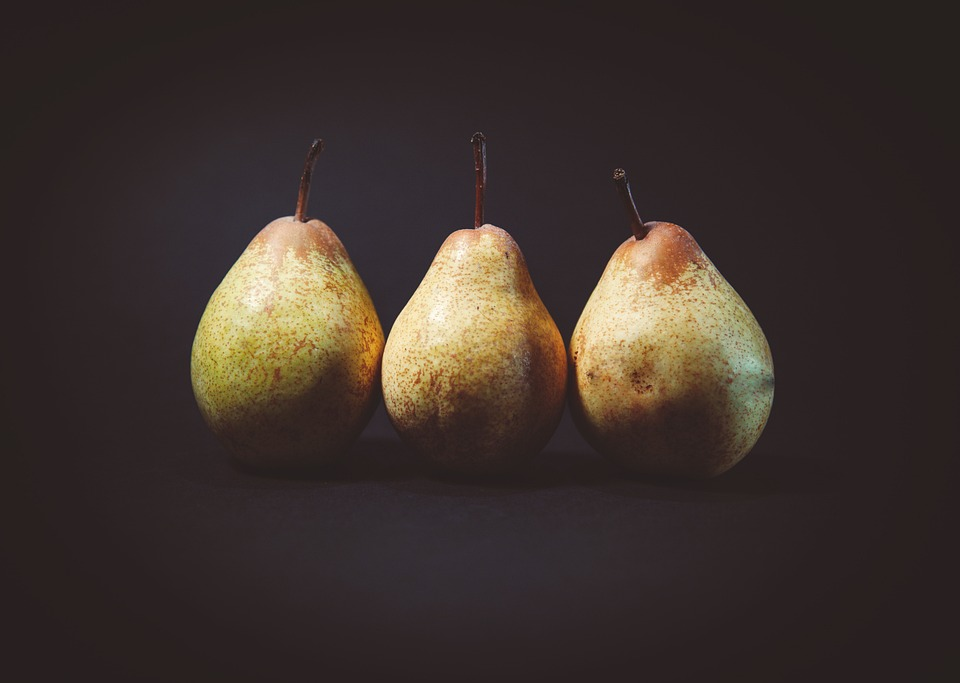 How to preserve pears
